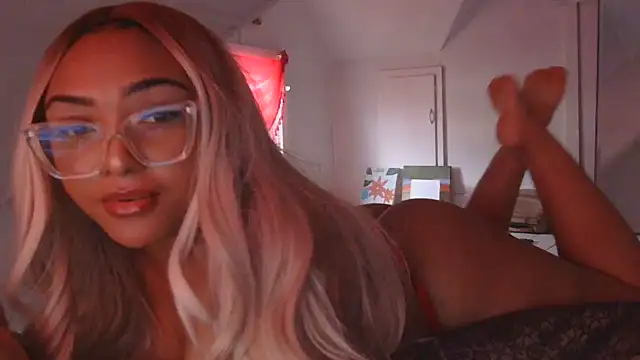Snapshot of jaslenelovely chatting on December 29, 2024, 6:49 pm jaslenelovely online show from December 29, 2024, 6:49 pm
