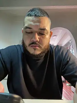 El Titan1998 online show from September 25, 2025, 8:12 pm