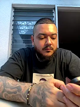 El Titan1998 online show from December 13, 2025, 9:31 pm