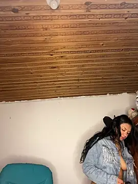 Snapshot of Charlotemonroe chatting on February 12, 2025, 6:19 am Charlotemonroe online show from February 12, 2025, 6:19 am