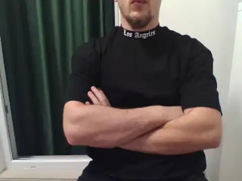 couplehot992 online show from January 5, 2025, 6:02 pm