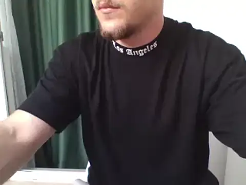 couplehot992 online show from March 15, 2025, 1:18 pm