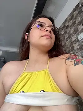 Snapshot of Sophia_cyrus11 chatting on February 1, 2025, 5:47 pm Sophia cyrus11 online show from February 1, 2025, 5:47 pm