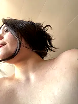 Snapshot of Sophia_cyrus11 chatting on September 25, 2025, 5:49 pm Sophia cyrus11 online show from September 25, 2025, 5:49 pm