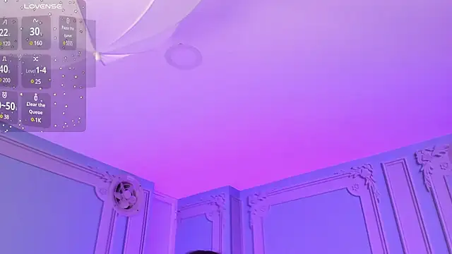 stefany duque1  online show from January 10, 2025, 2:46 am