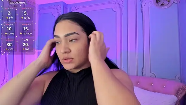 stefany duque1  online show from January 15, 2025, 2:17 am