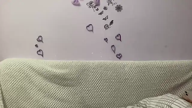 Dreamyblushfairy online show from March 16, 2025, 6:44 pm