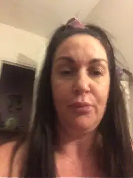 BELLAMORGANE1 online show from March 19, 2026, 9:41 pm