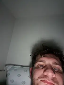 michemichemiche8 online show from January 1, 2025, 4:39 am