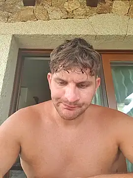 michemichemiche8 online show from September 8, 2025, 2:27 pm