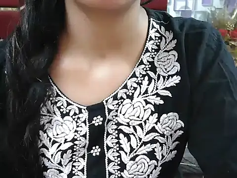 Somiya87 online show from October 29, 2025, 6:31 pm