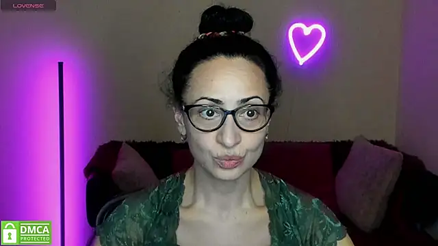 Arianasweety23 online show from March 11, 2025, 6:30 pm