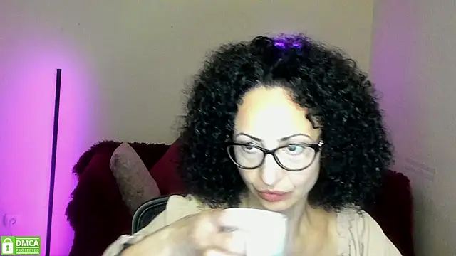 Arianasweety23 online show from September 23, 2025, 5:27 pm