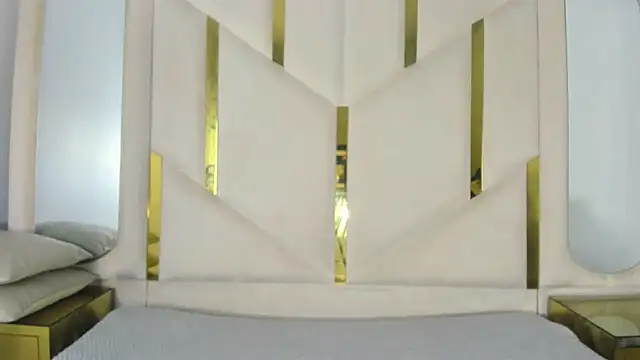 IsabellRodriguez18 online show from November 23, 2025, 3:17 am