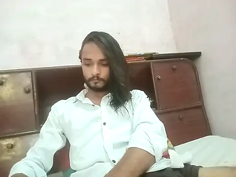 IamRentedBoybfriend online show from September 18, 2025, 9:44 am