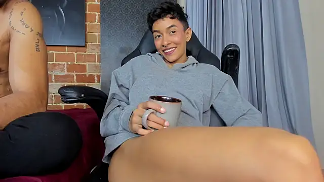 AntonAndSofii online show from January 18, 2025, 6:45 am