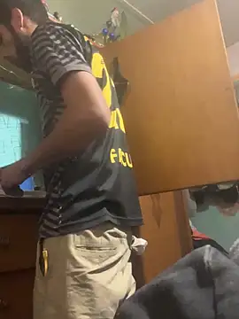 FlacuCoco online show from November 9, 2025, 12:20 am