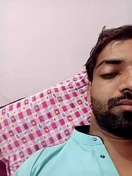 Snapshot of playboyz77 chatting on January 7, 2025, 3:14 am playboyz77 online show from January 7, 2025, 3:14 am