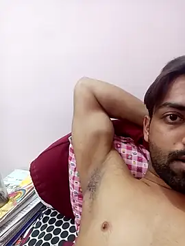 Snapshot of playboyz77 chatting on January 13, 2025, 8:15 am playboyz77 online show from January 13, 2025, 8:15 am