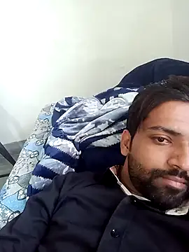 Snapshot of playboyz77 chatting on February 19, 2025, 6:11 am playboyz77 online show from February 19, 2025, 6:11 am