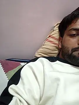 Snapshot of playboyz77 chatting on November 11, 2025, 3:56 pm playboyz77 online show from November 11, 2025, 3:56 pm