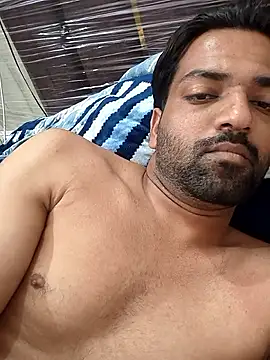 Snapshot of playboyz77 chatting on March 26, 2026, 12:11 pm playboyz77 online show from March 26, 2026, 12:11 pm