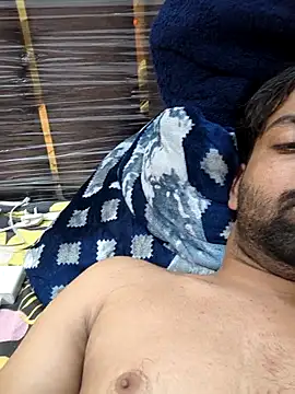 Snapshot of playboyz77 chatting on March 29, 2026, 1:33 pm playboyz77 online show from March 29, 2026, 1:33 pm