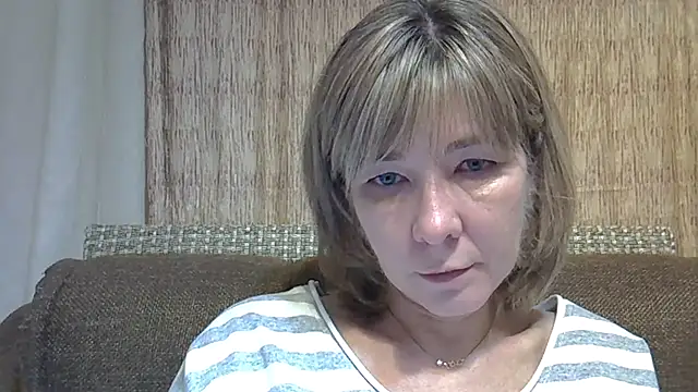 EllaJohnsonX online show from December 29, 2024, 3:57 pm