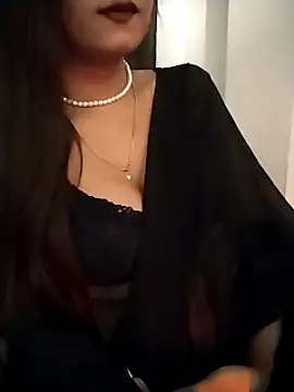 Aish29xh online show from January 25, 2025, 7:28 pm