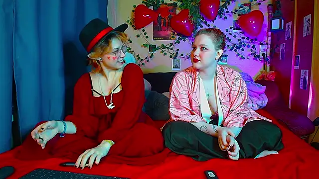 TrickyKitsune online show from February 15, 2026, 3:09 pm