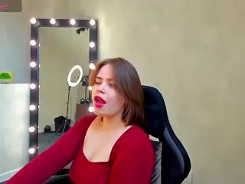 EricaElliott online show from March 12, 2025, 9:23 am