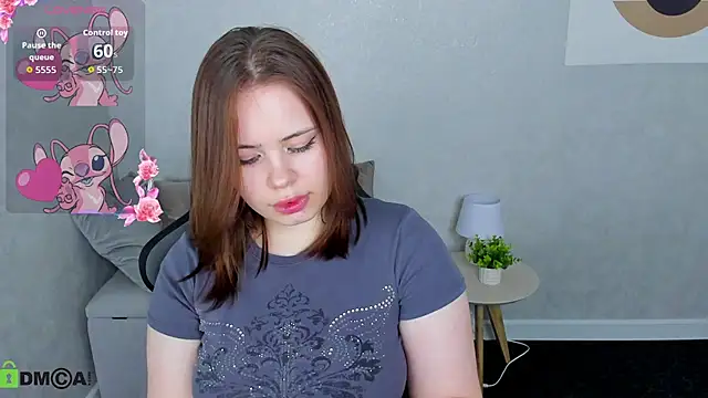 EricaElliott online show from October 4, 2025, 1:03 am