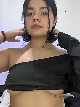 Snapshot of pretty_angela1 chatting on December 30, 2024, 6:49 pm pretty angela1 online show from December 30, 2024, 6:49 pm