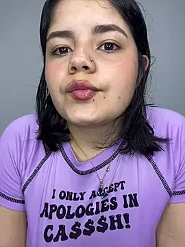 Snapshot of pretty_angela1 chatting on February 26, 2025, 2:26 am pretty angela1 online show from February 26, 2025, 2:26 am