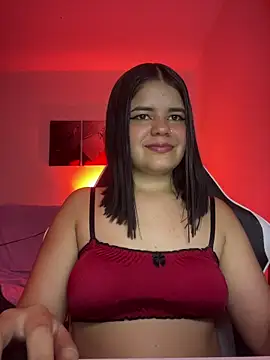 Snapshot of pretty_angela1 chatting on November 22, 2025, 2:21 am pretty angela1 online show from November 22, 2025, 2:21 am