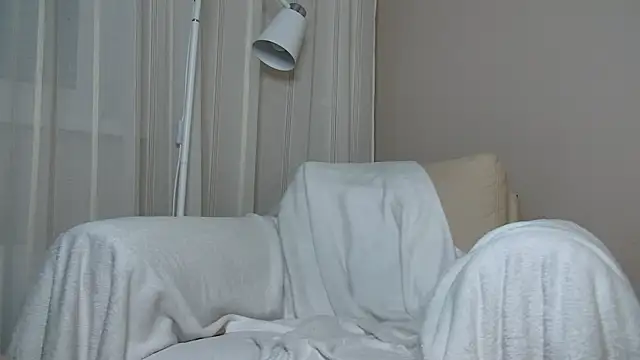 Astoriamilano online show from February 7, 2025, 8:42 pm