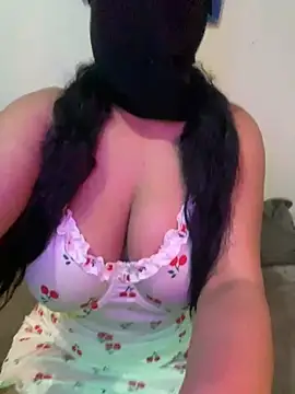 Snapshot of Hit_Jouri chatting on February 23, 2025, 6:12 pm Hit Jouri online show from February 23, 2025, 6:12 pm