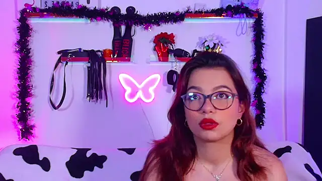 EmiF26 online show from October 28, 2025, 2:15 am