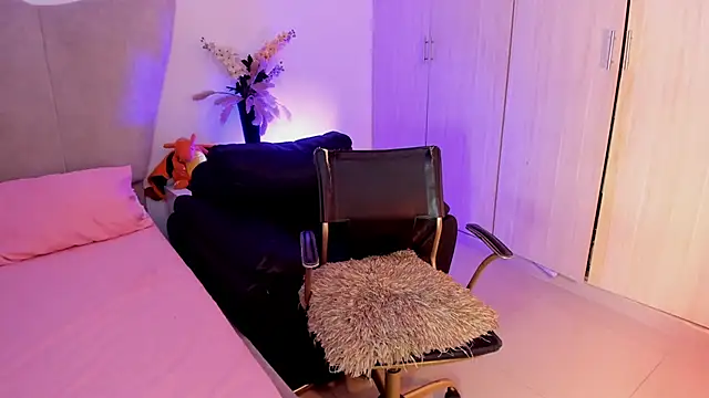 rachaeldeckard   online show from November 7, 2025, 3:06 am