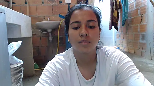 Coral0403 online show from March 1, 2025, 9:26 pm