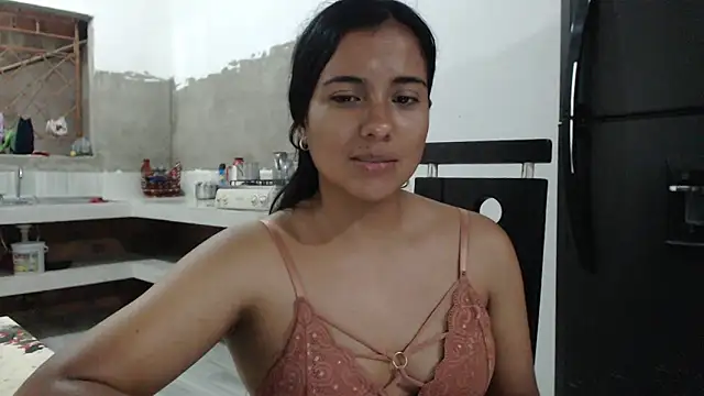 Coral0403 online show from March 9, 2025, 1:25 am