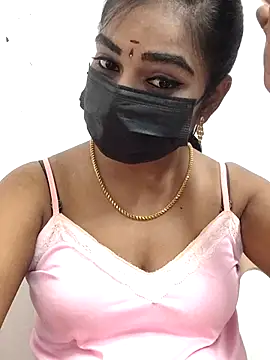 meena 27 online show from November 25, 2025, 8:14 am