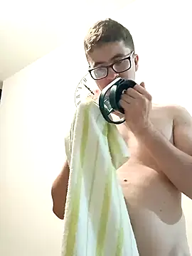 Snapshot of MrBelac chatting on January 1, 2025, 3:56 am MrBelac online show from January 1, 2025, 3:56 am