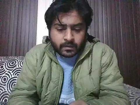 Snapshot of indihotguy chatting on January 15, 2025, 2:24 pm indihotguy online show from January 15, 2025, 2:24 pm