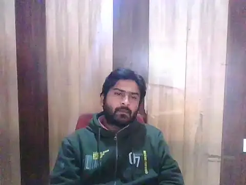 Snapshot of indihotguy chatting on January 18, 2025, 10:28 am indihotguy online show from January 18, 2025, 10:28 am