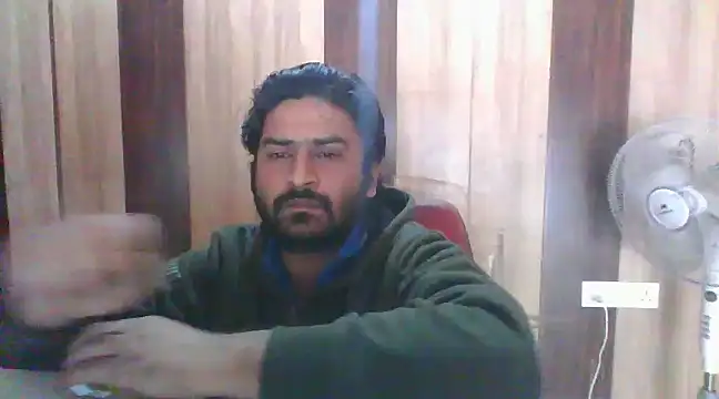 Snapshot of indihotguy chatting on January 22, 2025, 9:46 am indihotguy online show from January 22, 2025, 9:46 am