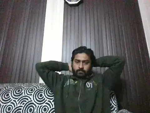 Snapshot of indihotguy chatting on February 3, 2025, 5:24 pm indihotguy online show from February 3, 2025, 5:24 pm