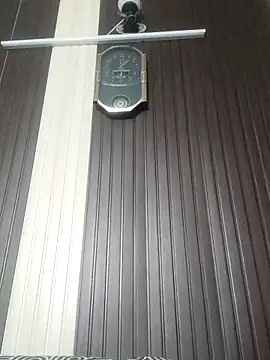 Snapshot of indihotguy chatting on February 16, 2025, 12:21 pm indihotguy online show from February 16, 2025, 12:21 pm