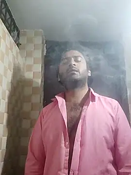 Snapshot of indihotguy chatting on February 22, 2025, 7:47 pm indihotguy online show from February 22, 2025, 7:47 pm