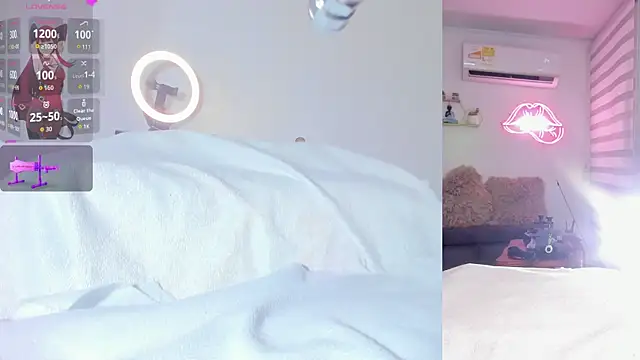 Maria Jones  online show from March 20, 2026, 1:43 am